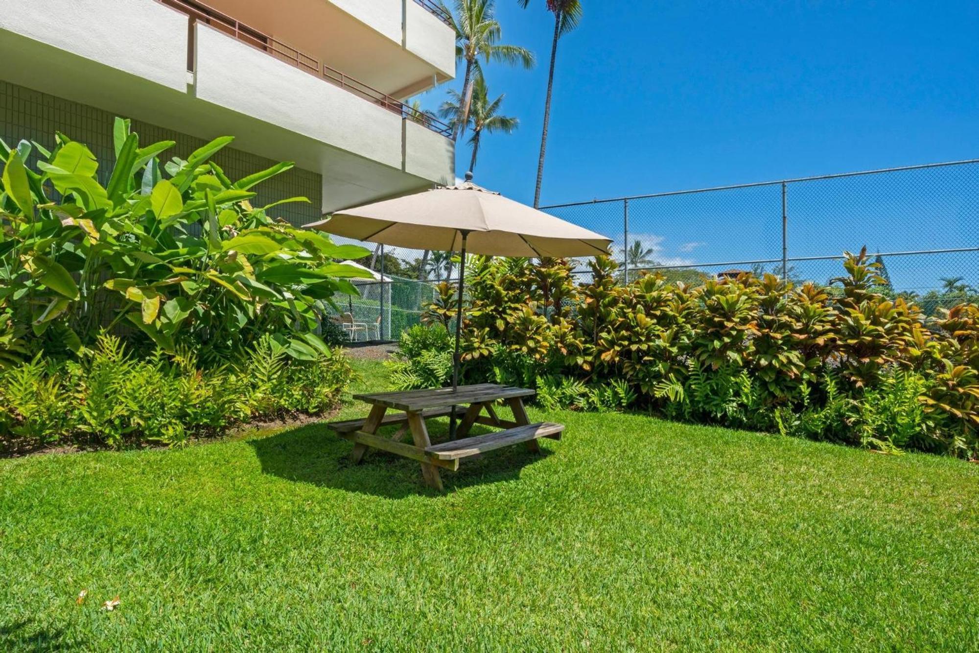 Big Island White Sands Village By Coldwell Banker Island Vacations カイルア・コナ エクステリア 写真